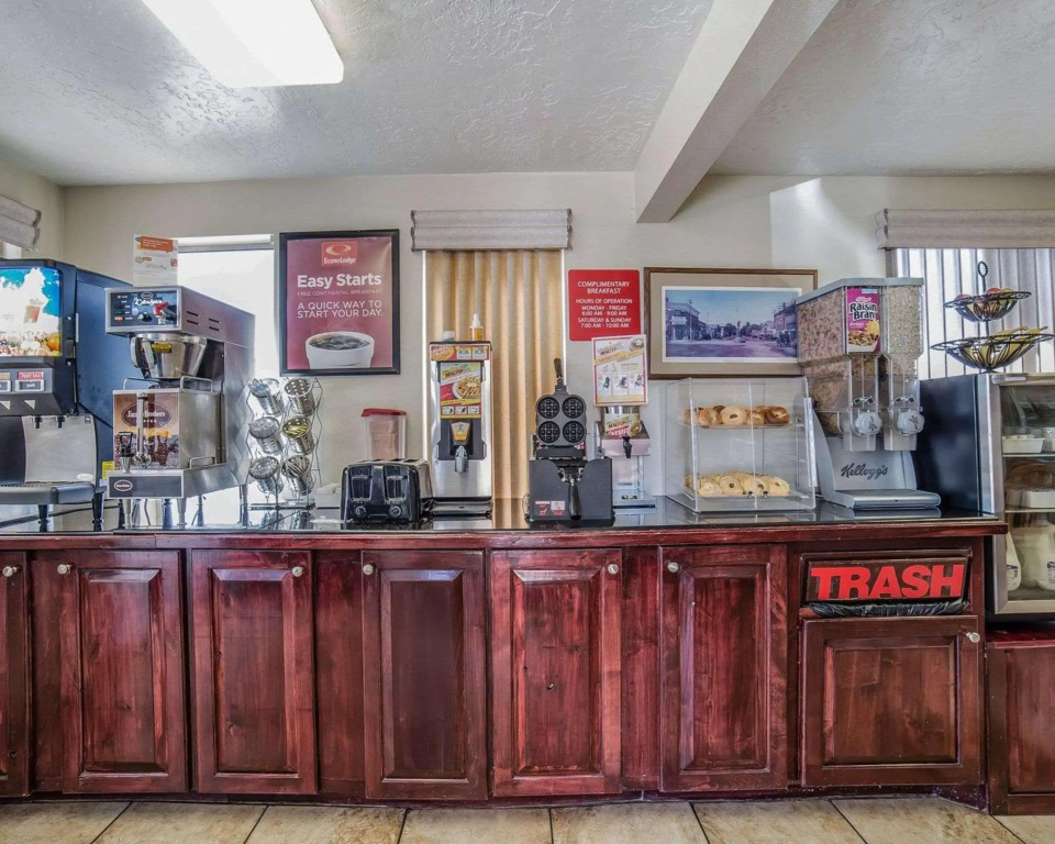 Econo Lodge Downtown