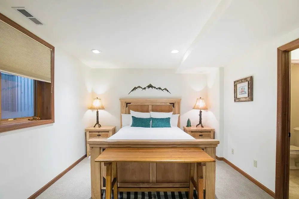 Pacific Street Townhome 514b by Avantstay Cute Townhouse in the Heart of Telluride!