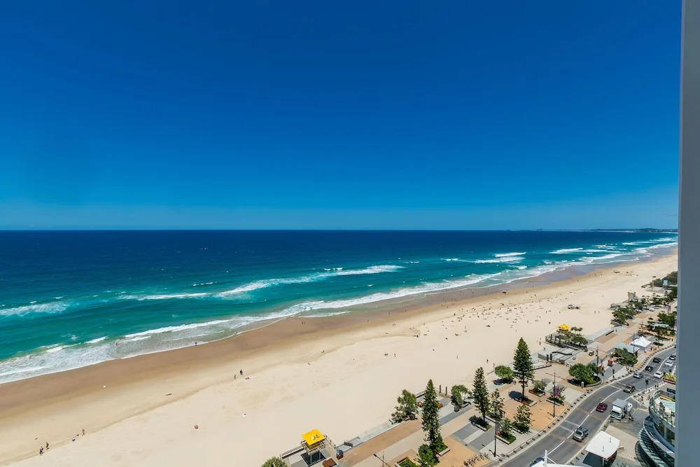 Soul Beachfront Apartments - HR Surfers Paradise
