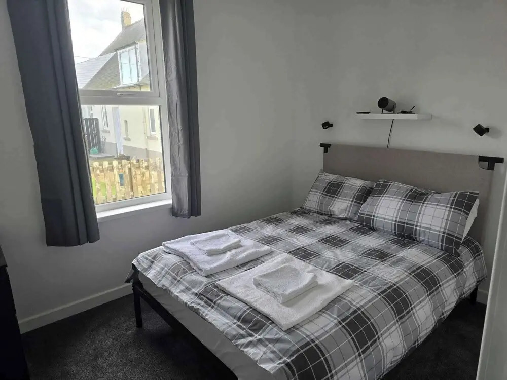 Apartment - Sleeps 4 - Hot Tub, Pet-friendly