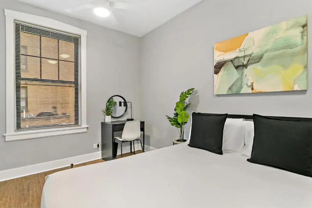 Comfy 1BR walk to Wellington 20min to Downtown