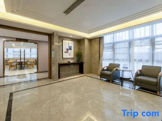 Yilong Anyun Hotel (Pinglong Road East Subway Station Branch, Suzhou Railway Station)