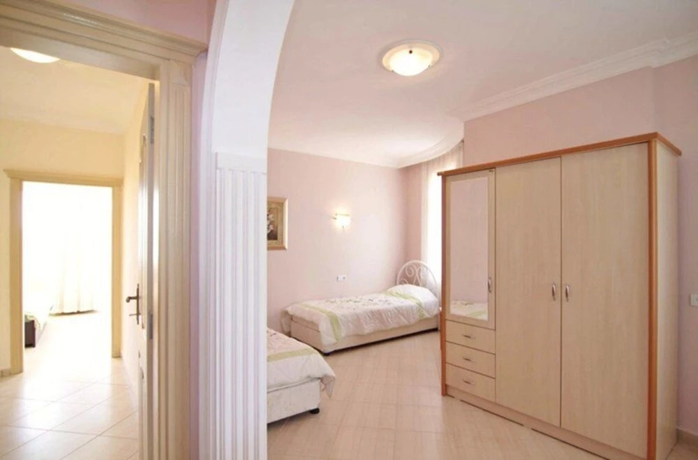 Villa with Majestic Views 1026