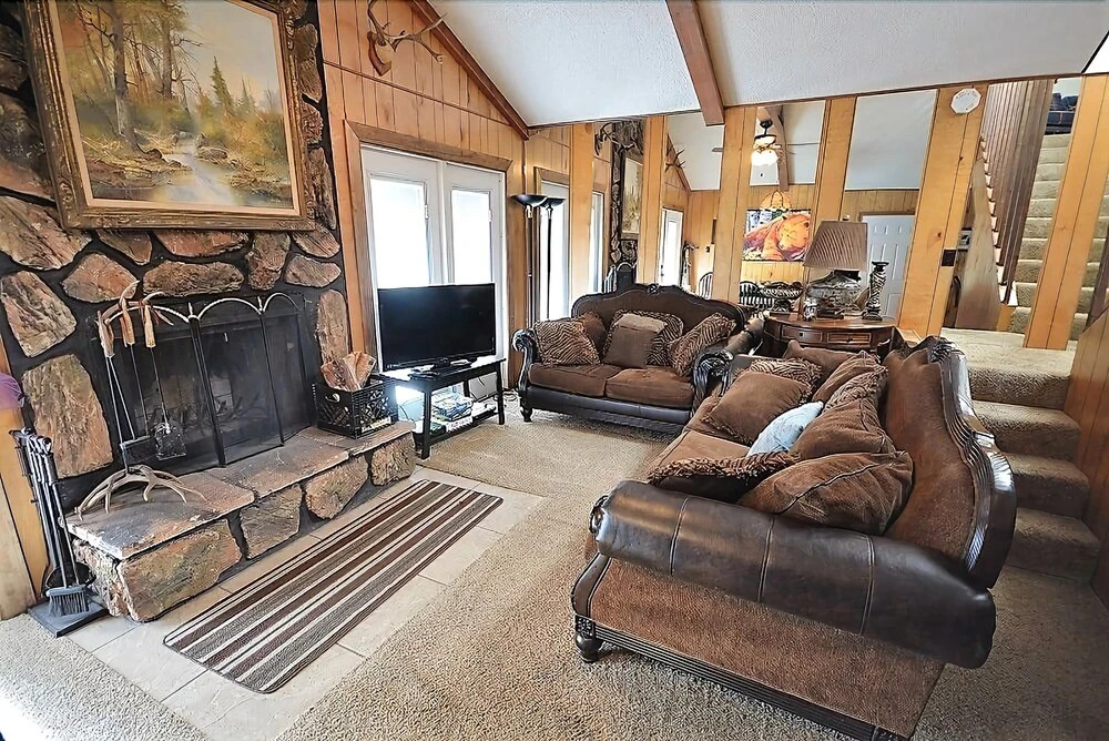 Chalmers - Three Bedroom Cabin
