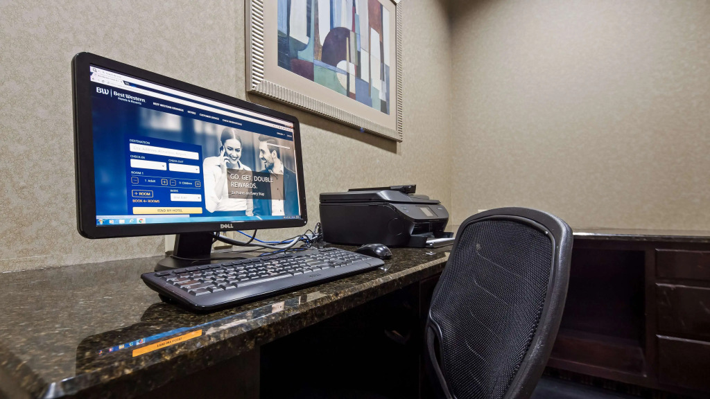 Best Western Plus Goodman Inn & Suites