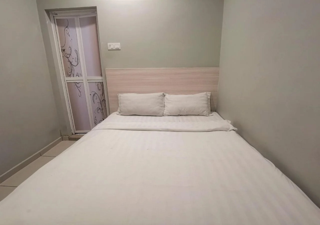 Pearl Hotel