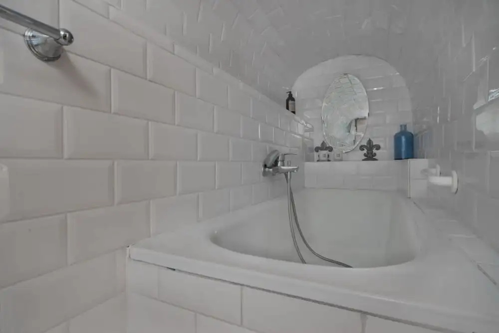 Classy Bourgeois Chic 2 Bedroom Apt in Le Marais