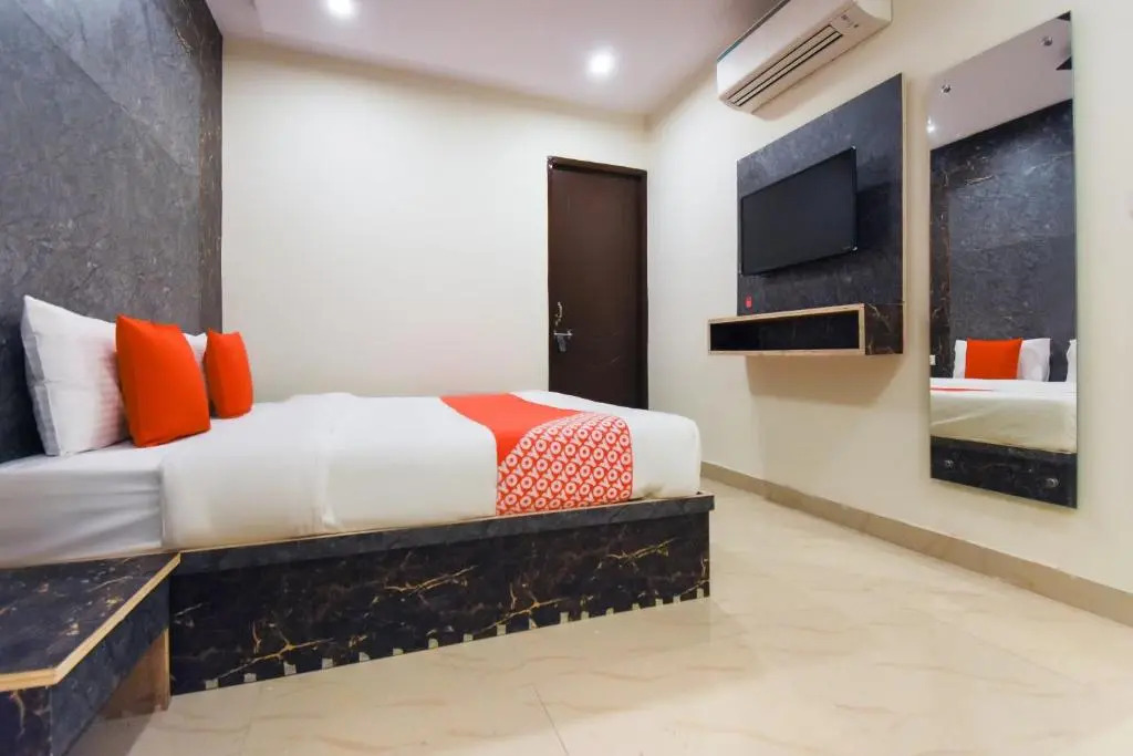 Hotel o Shivaay Phase 1 Mohali Bus Terminal