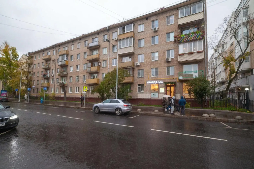 Санди на улице Большая Татарская