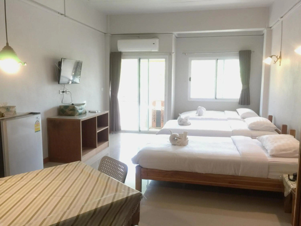 Baan Bangrak Residence