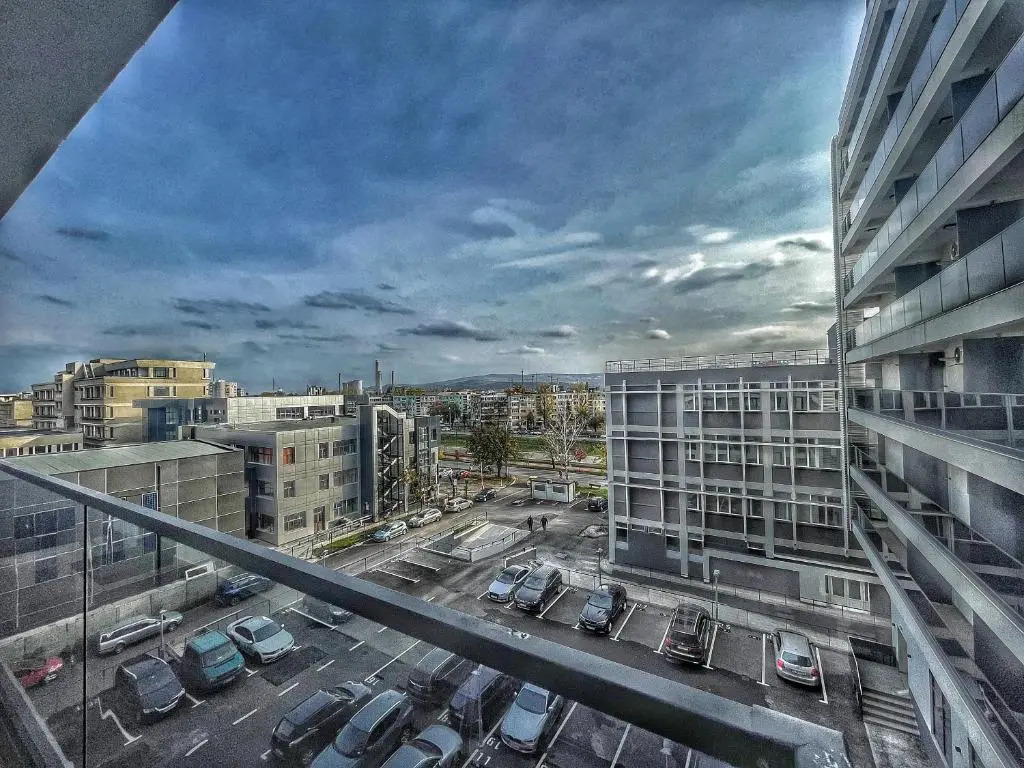 Q Apartaments near Palas Mall