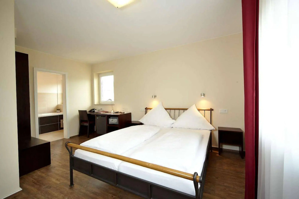 Christianas Wein & Art Hotel