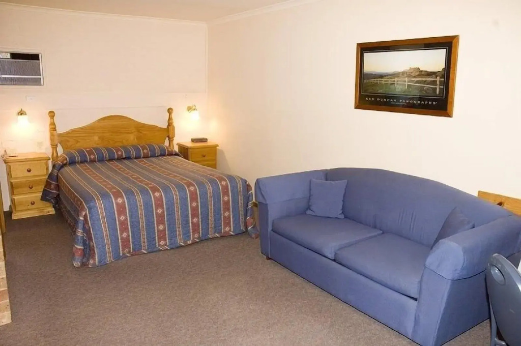 Kinross Inn