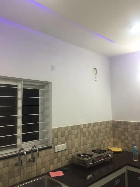 Prestige service apartment