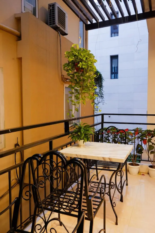 Hanoi Sunflower Westlake Homestay