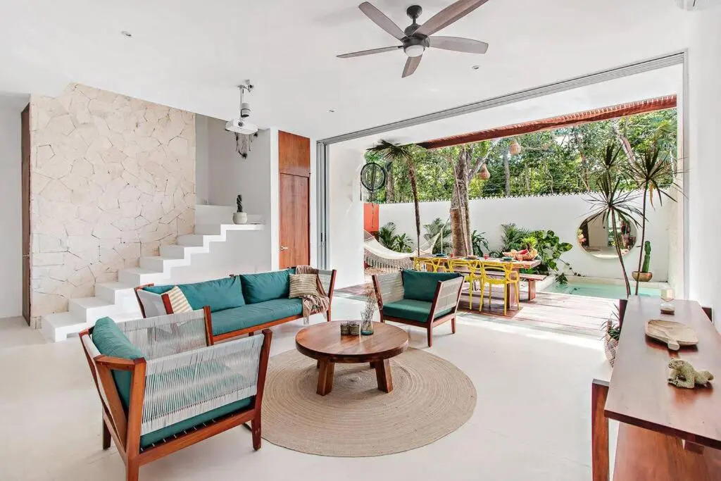 Villa Ujo 100 mb WiFi 2 Private Pools