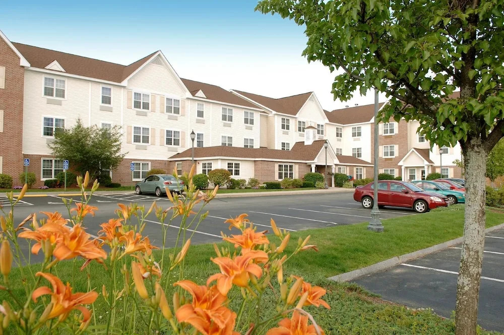 TownePlace Suites Manchester-Boston Regional Airport