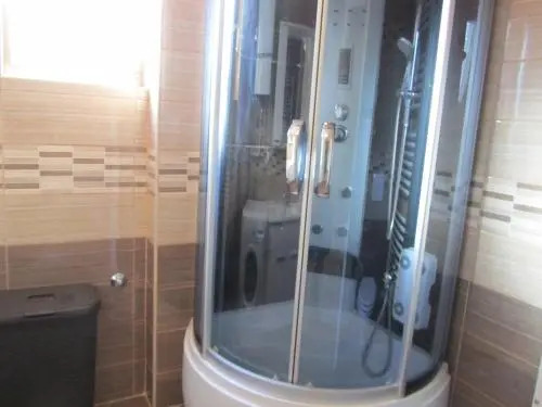Apartment Domi Kvatric