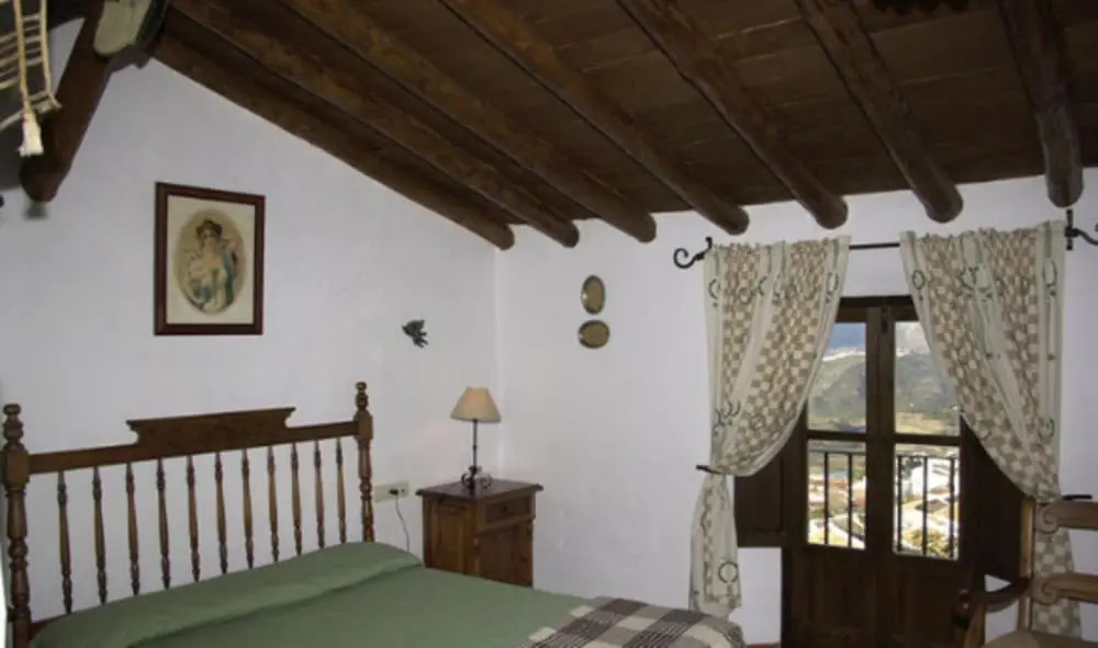 103707 -  House in Zahara de la Sierra