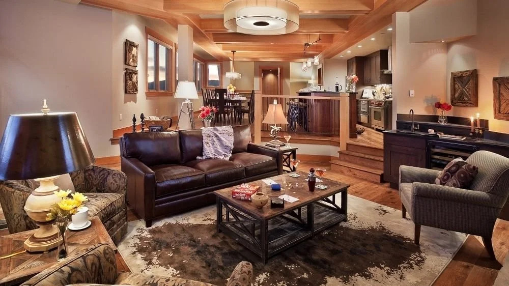 Peaks Storm Peak 4 Br condo by RedAwning