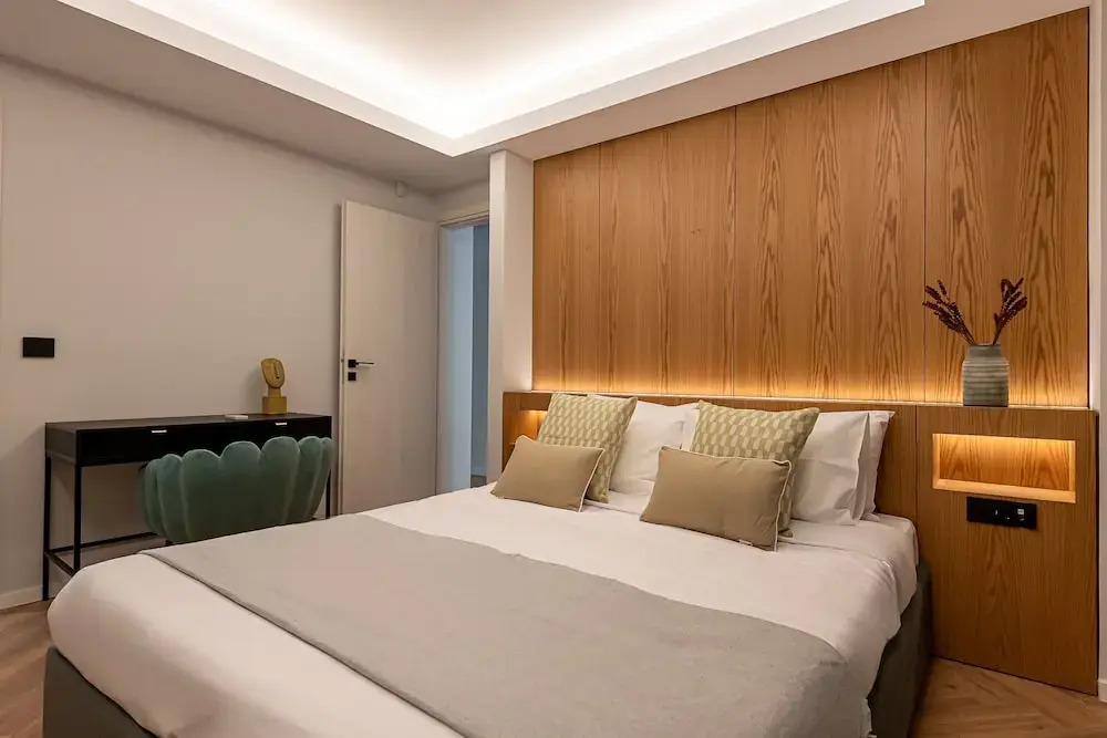 Phaedrus Living: Luxury Penthouse Ploutarchou
