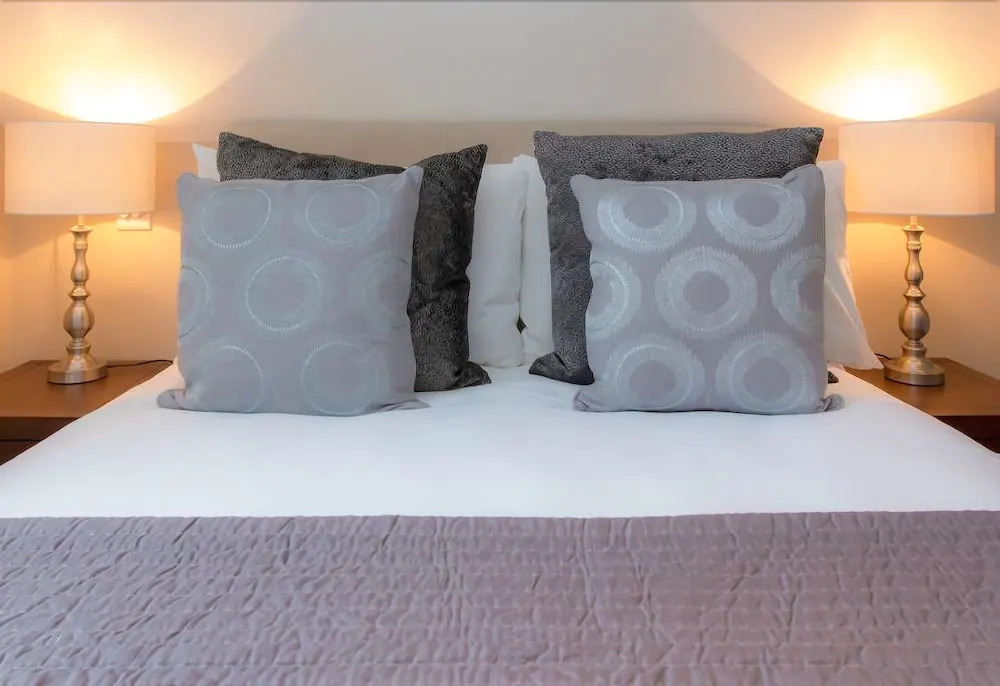 Rouge Estate Ealing