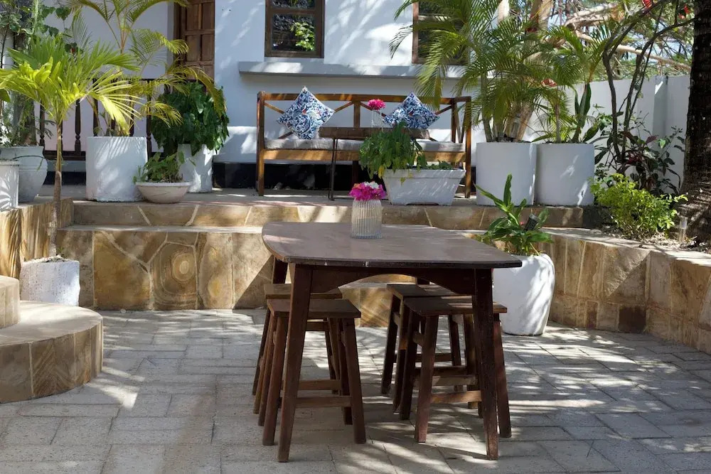 Barabara House