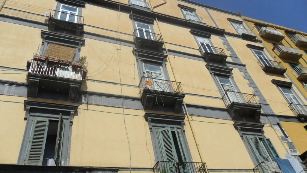 B&B Tecla