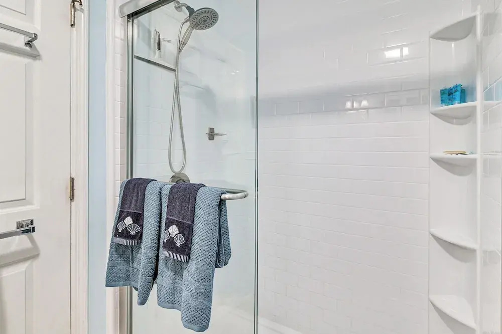 Steps to Pool & Beach: Coastal Carolina Condo!
