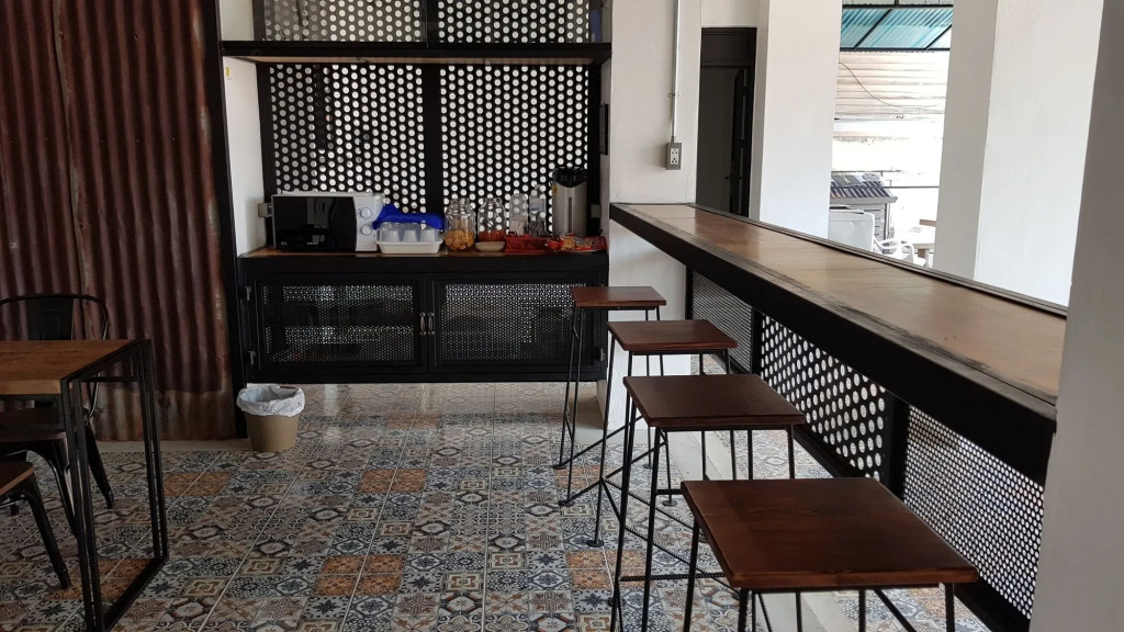 V1 Room Hotel