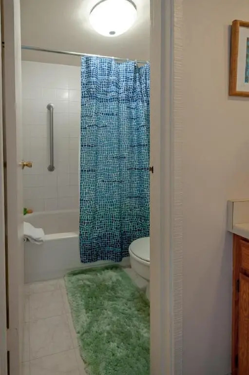 Sealodge E8
