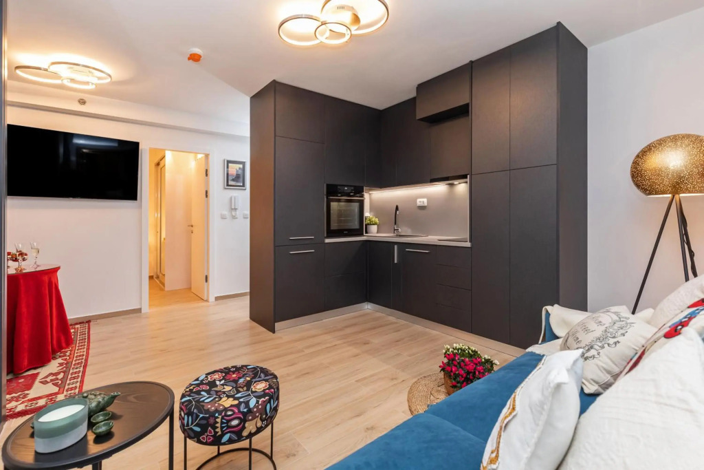 Perfect Downtown Apartment A217