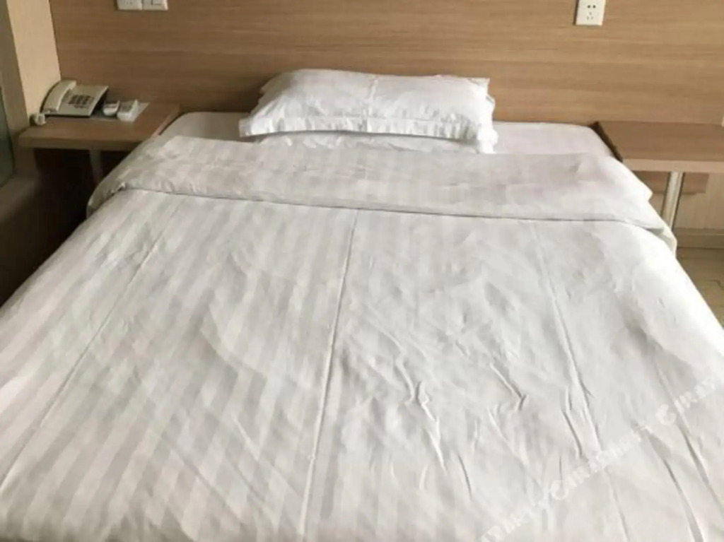 Lanyi Inn Hotel (Shanghai Zhangze)