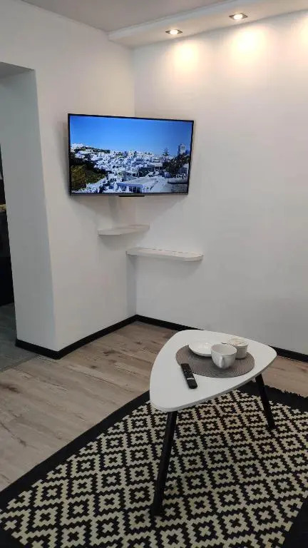apartment on panfilova 114