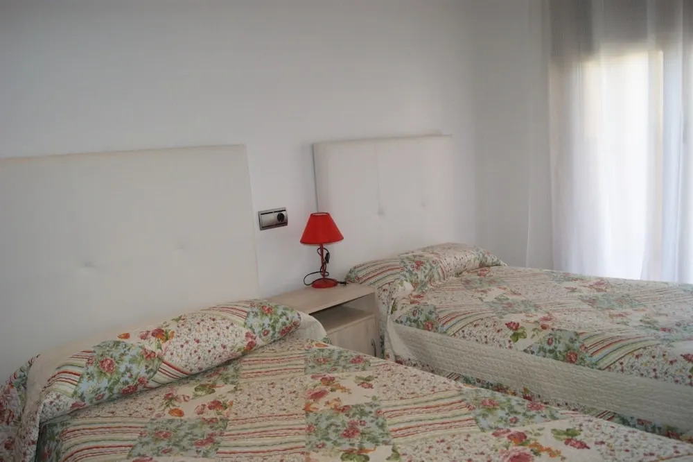 Marineu Alcossebre Beach Resort