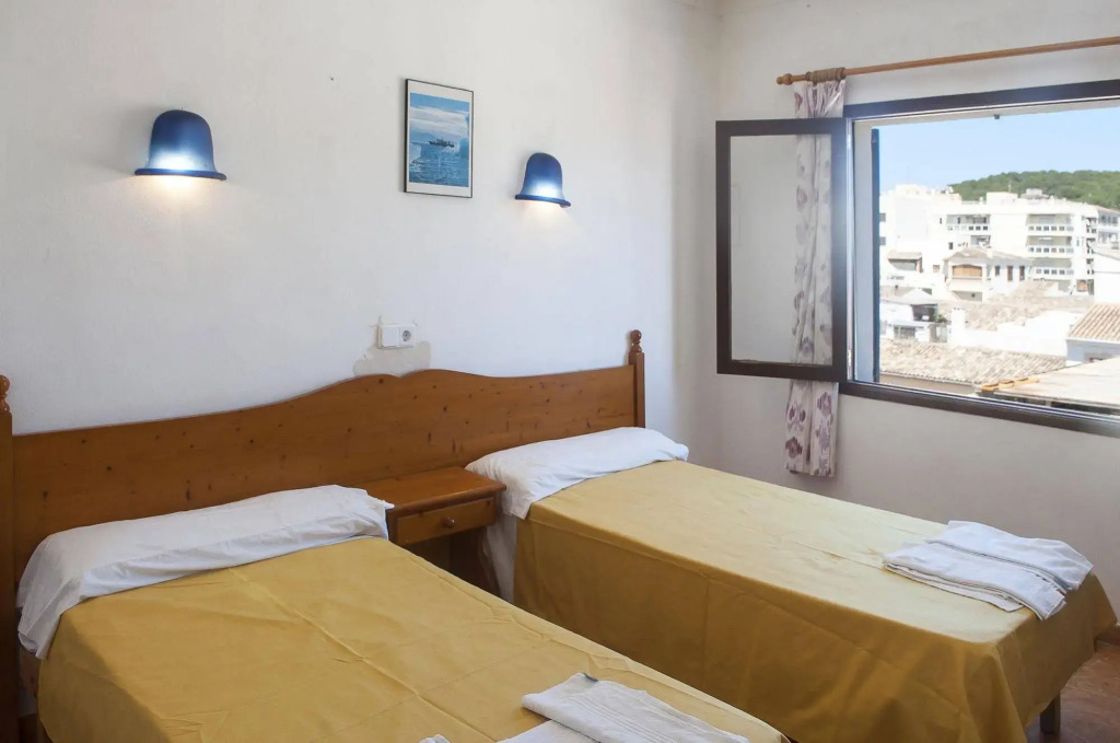 Louty Casa Esteva