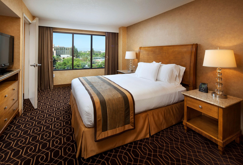 DoubleTree Suites By Hilton Anaheim Resort/Convention Center