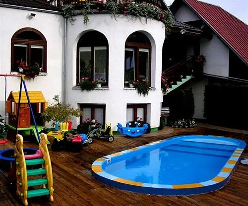 Po Kastonu & SPA
