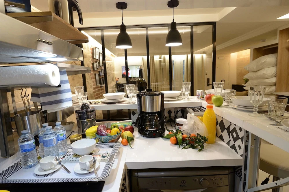Loft Basfour by Patios du Marais