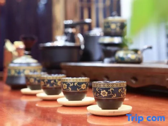 Xia Tiruijing Homestay (Longji Jinkeng Daguzhai Terrace Observation Deck)