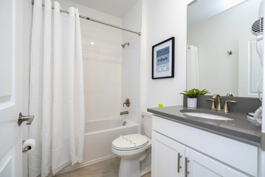 Gorgeous 5Bd With Pool at Champions Gate 1125