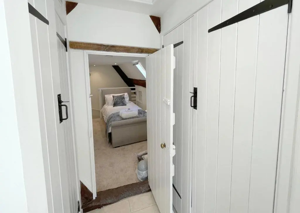 Humbug Cottage