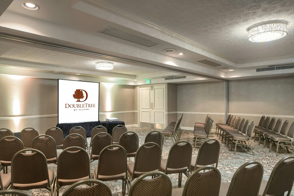 DoubleTree by Hilton Philadelphia Airport