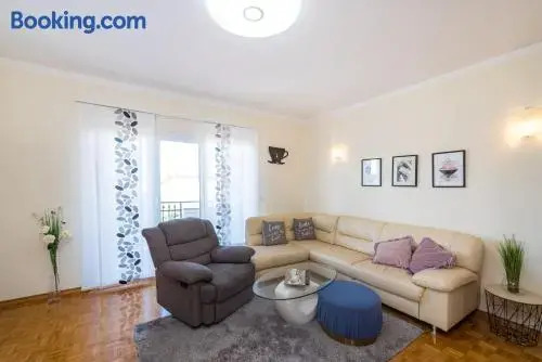 Apartment Višnja