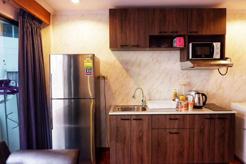 Patong Central Residence and Apartment