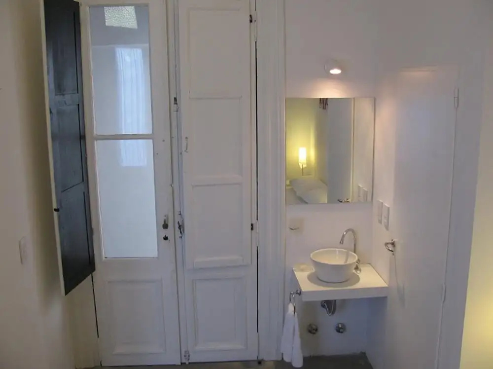 06 Soho Suites