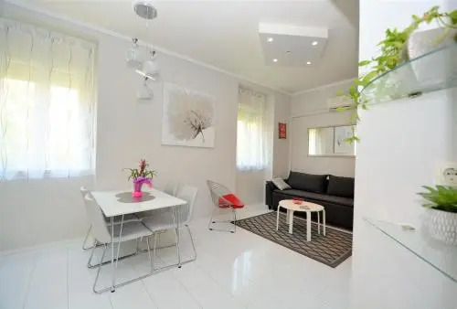 Apartment Populare