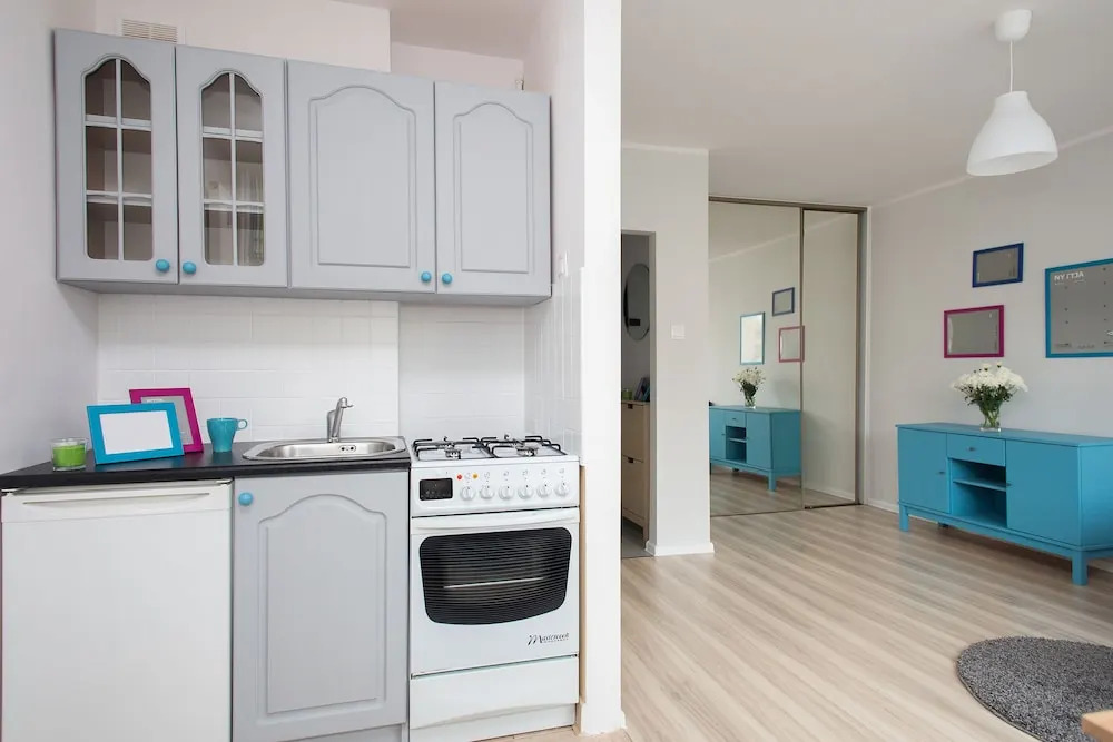 Turquoise Studio Zelazna