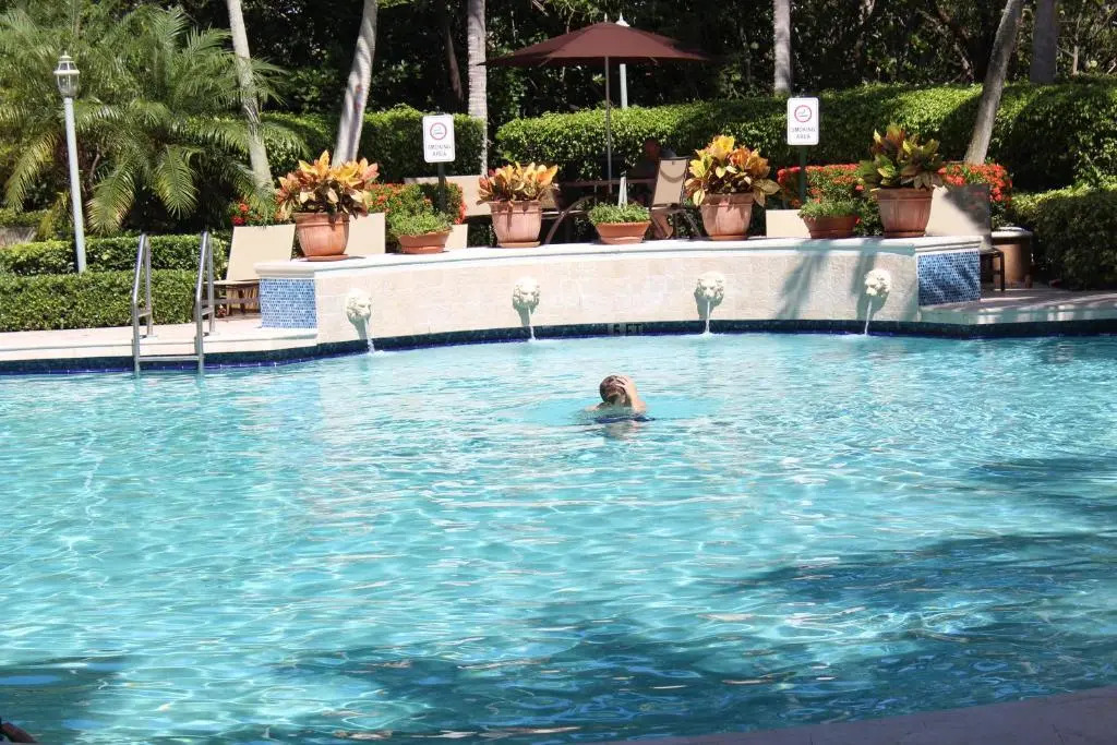 Yacht Club at Aventura Luxurious 1 Bed 1 Bath