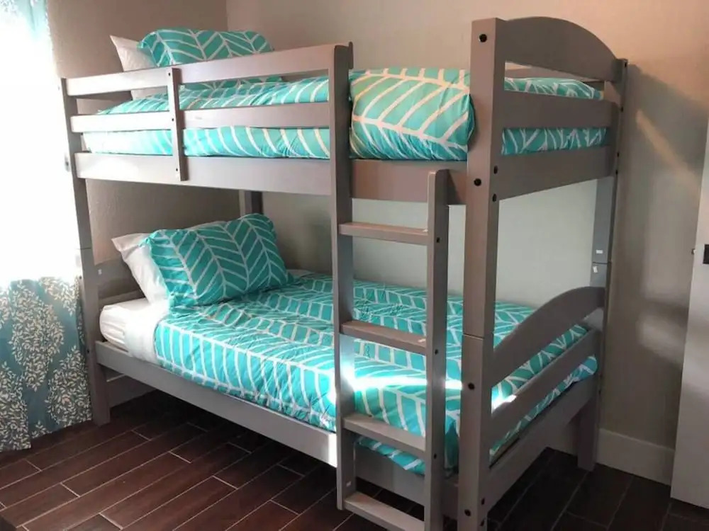 Parsley · New! Luxury, Near Disney & Universal. Sleep 9